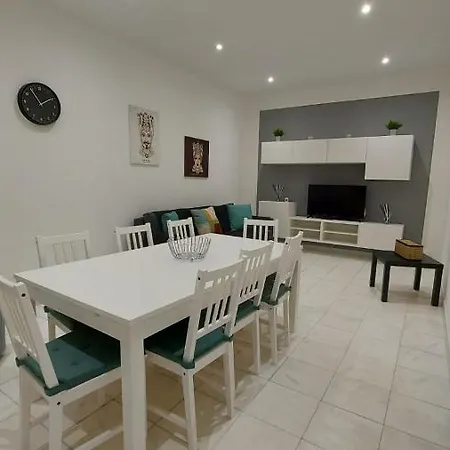 Holiday home Il Girasole